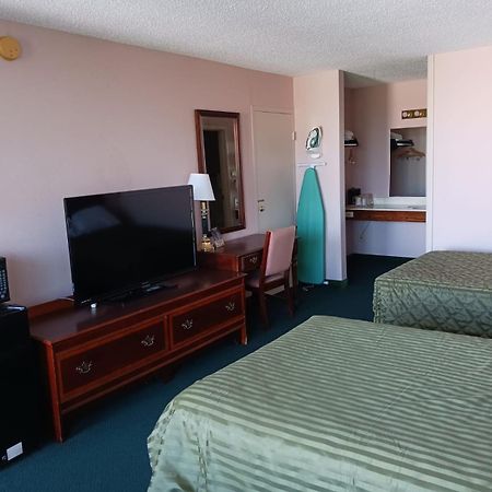 Blisspoint Inn Wabash エクステリア 写真