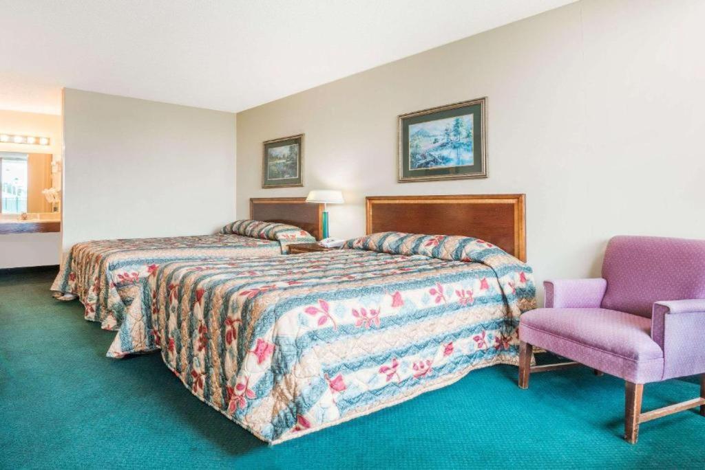 Blisspoint Inn Wabash エクステリア 写真